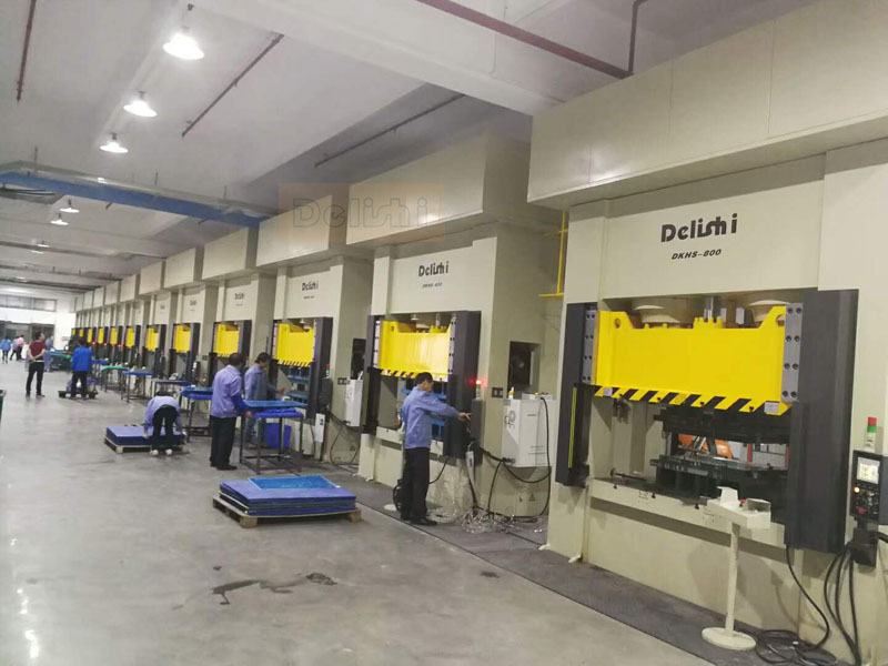 得力仕液壓機生產線