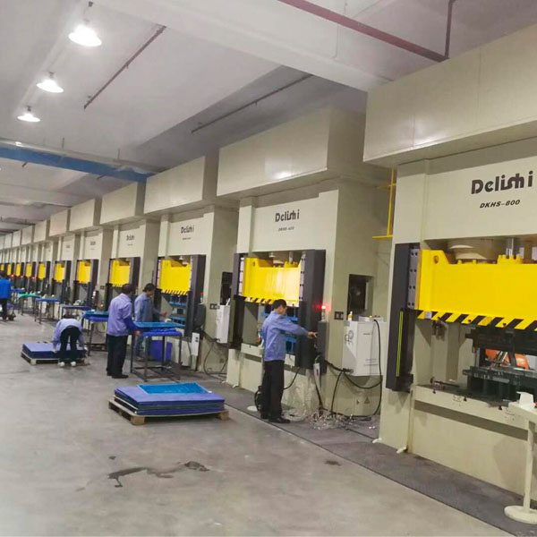 液壓機自動化生產(chǎn)線