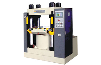 液壓機(jī)在銅器工藝品制作中具有重要作用